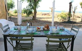 Acquamarina House On The Beach